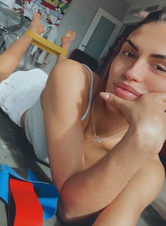 Sofía Suescun feet photo thumbnail