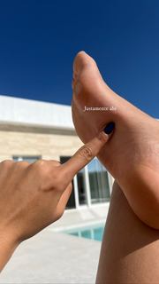 Sofía Suescun feet photo thumbnail