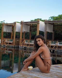 Sofía Suescun feet photo thumbnail