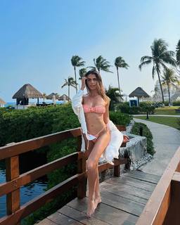 Sofía Suescun feet photo thumbnail