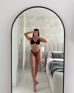 Sofía Suescun feet photo thumbnail