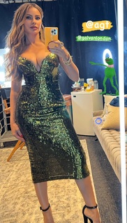 Sofía Vergara feet photo thumbnail