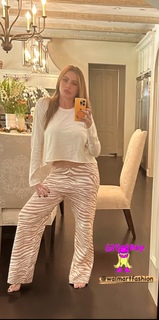 Sofía Vergara feet photo thumbnail