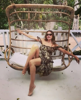 Sofía Vergara feet photo thumbnail