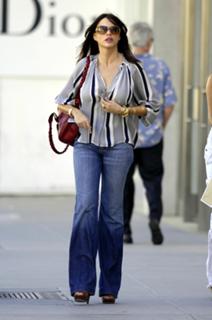 Sofía Vergara feet photo thumbnail