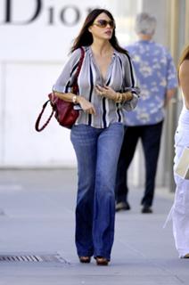Sofía Vergara feet photo thumbnail