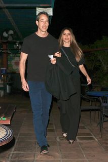 Sofía Vergara feet photo thumbnail