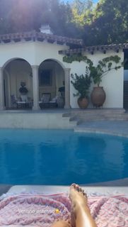 Sofía Vergara feet photo thumbnail