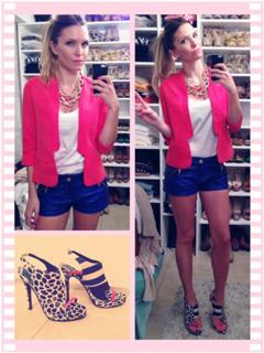 Sofía Zamolo feet photo thumbnail