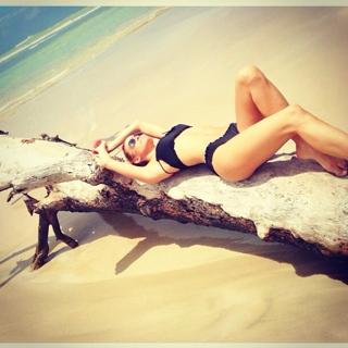 Sofía Zamolo feet photo thumbnail