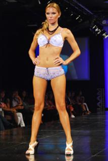 Sofía Zamolo feet photo thumbnail