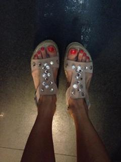 Sofía Zamolo feet photo thumbnail