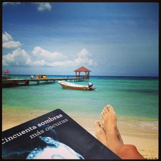 Sofía Zamolo feet photo thumbnail