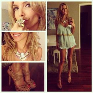 Sofía Zamolo feet photo thumbnail