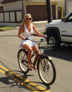 Sofía Zamolo feet photo thumbnail