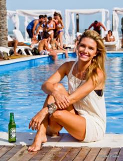 Sofía Zamolo feet photo thumbnail