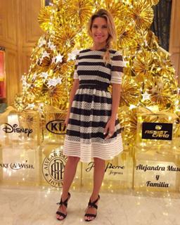 Sofía Zamolo feet photo thumbnail