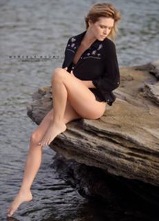 Sofía Zamolo feet photo thumbnail