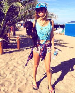 Sofía Zamolo feet photo thumbnail