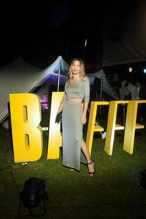 Sofía Zamolo feet photo thumbnail