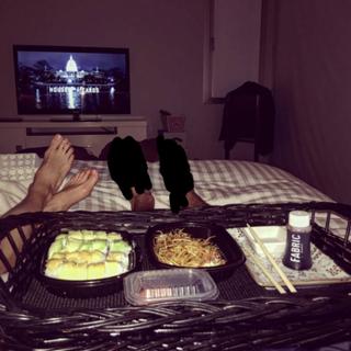 Sofía Zamolo feet photo thumbnail