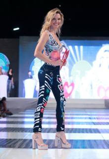 Sofía Zamolo feet photo thumbnail