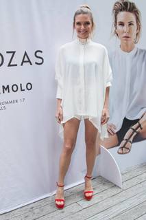 Sofía Zamolo feet photo thumbnail