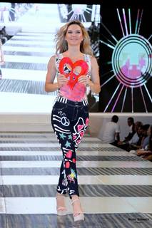 Sofía Zamolo feet photo thumbnail