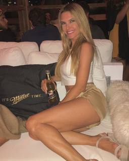 Sofía Zamolo feet photo thumbnail