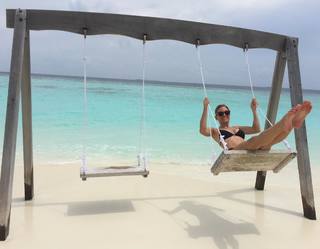 Sofía Zamolo feet photo thumbnail