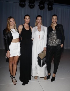 Sofía Zamolo feet photo thumbnail