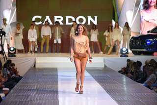 Sofía Zamolo feet photo thumbnail