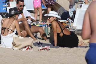 Sofía Zamolo feet photo thumbnail