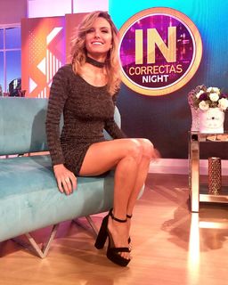 Sofía Zamolo feet photo thumbnail