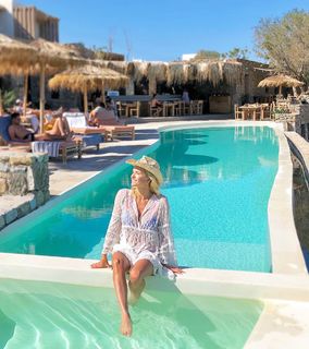 Sofía Zamolo feet photo thumbnail