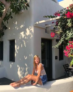 Sofía Zamolo feet photo thumbnail