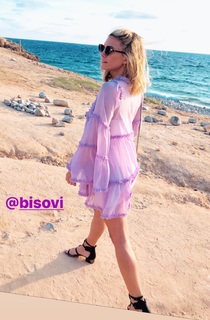 Sofía Zamolo feet photo thumbnail