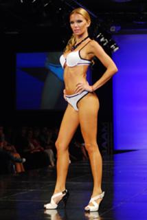 Sofía Zamolo feet photo thumbnail