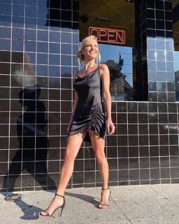 Sofía Zamolo feet photo thumbnail