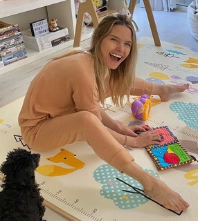 Sofía Zamolo feet photo thumbnail