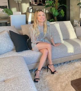 Sofía Zamolo feet photo thumbnail