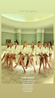 Sofía Zamolo feet photo thumbnail