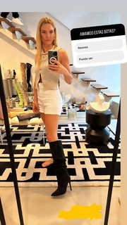 Sofía Zamolo feet photo thumbnail