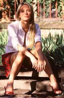 Sofía Zamolo feet photo thumbnail