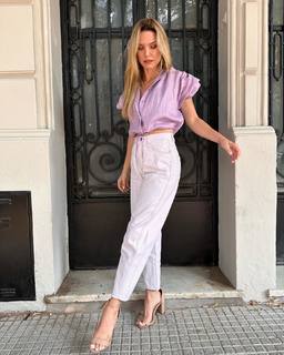 Sofía Zamolo feet photo thumbnail