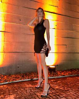 Sofía Zamolo feet photo thumbnail