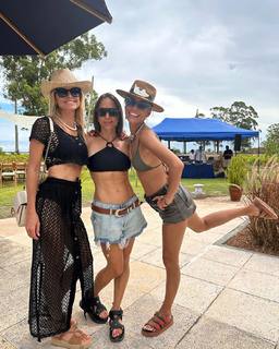 Sofía Zamolo feet photo thumbnail