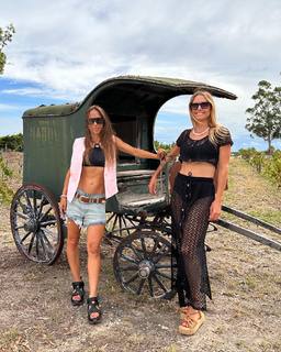 Sofía Zamolo feet photo thumbnail