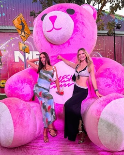 Sofía Zamolo feet photo thumbnail