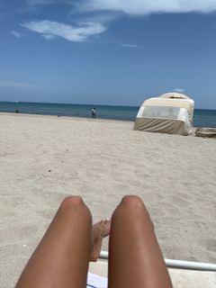 Sofía Zamolo feet photo 6